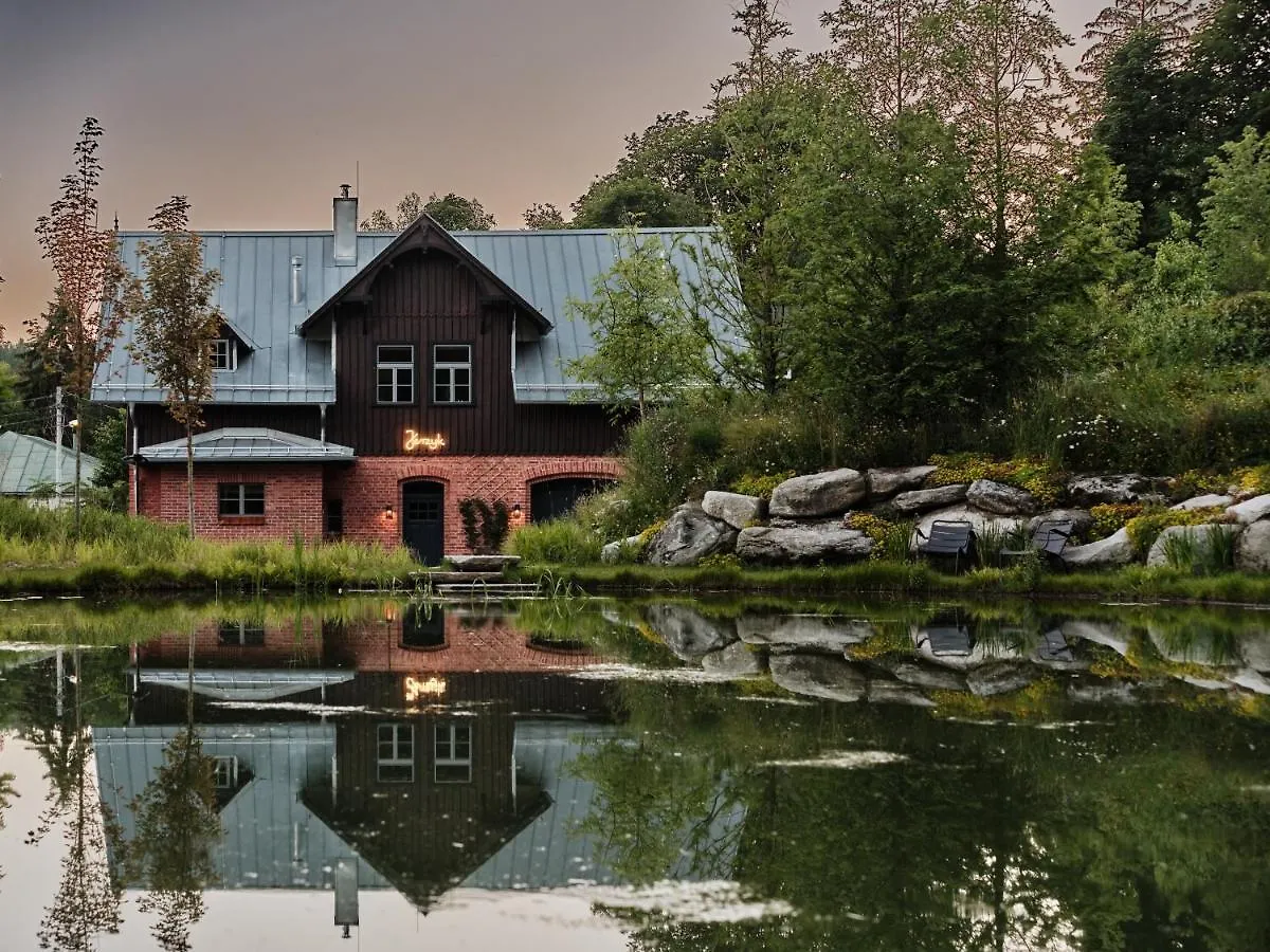 Jaskolka Dom I Spa Szklarska Poreba Poland